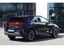 CUPRA Terramar 1.5 TSI e-Hybrid Business SOH 100% | 204PK / 150kW DSG, Rondomzichtcamera (area view) elektrische verstelbare voorstoelen met geheugen, head-up display, digital drive pure performance pack, trekhaak voorbereiding, interieur pakket II, 18" LMV met 4 seizoenenbanden EDGE pakket intelligent drive pakket privacy glas elektrische achterklep met voetbediening stoelverwarming lederen multifunctioneel verwarmbaar stuurwiel adaptief onderstel key less advanced spiegel pakket klasse III alarm park assist ACC