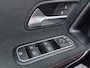 Mercedes-Benz A-klasse 250 e Business Solution AMG / Schuif- kanteldak / Camera / Sensoren V+A / Multimedia / 18'' LM /