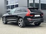 Volvo XC60 2.0 T6 Plug-in hybrid AWD Plus Dark Long range | R design | 350 PK | Trekhaak | 21 inch | Pano | H/K | 360 Camera