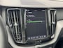 Volvo XC60 2.0 T6 Plug-in hybrid AWD Plus Dark Long range | R design | 350 PK | Trekhaak | 21 inch | Pano | H/K | 360 Camera