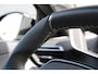 Peugeot e-2008 EV GT 54 kWh | Fase 3 laden | Navigatie | Camera | Apple carplay | Adaptieve cruise control | Automaat |
