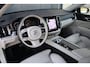 Volvo V60 2.0 B3 Inscription | adap. cruise | elek trekhaak | leder sport | bliss | camera | keyless entry | stuur verwarmd | BTW