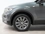 Volkswagen T-Roc 1.5 150pk TSI Style Business Navigatie 299