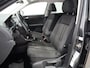 Volkswagen T-Roc 1.5 150pk TSI Style Business Navigatie 299
