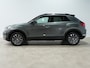 Volkswagen T-Roc 1.5 150pk TSI Style Business Navigatie 299