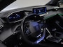Peugeot 208 1.2 PureTech GT-line (APPLE CARPLAY,CAMERA,LED,NAVI,CRUISE,CLIMATE,SPORTSTOELEN,GETINT,LM VELGEN,NETTESTAAT)
