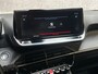Peugeot 2008 1.2 PureTech Allure Sport 131Pk (VIRTUAL COCKPIT, APPLE CARPLAY, GROOT NAVI, 360 CAMERA, LEDER, SPORTSTOELEN, KEYLESS, GETINT GLAS, LM VELGEN, NIEUWE APK, NIEUWSTAAT)