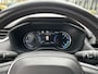Toyota RAV4 2.5 Plug-in Hybrid AWD Bi-Tone Plus | Gekoelde stoelen | Apple CarPlay | Blindspot | Rijklaarprijs incl. garantie |
