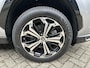 Toyota RAV4 2.5 Plug-in Hybrid AWD Bi-Tone Plus | Gekoelde stoelen | Apple CarPlay | Blindspot | Rijklaarprijs incl. garantie |