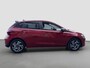 Hyundai i20 1.0 100pk T-GDI Premium Sky Automaat | Schuifdak | Carplay | Climate control | Camera | Premium Audio | Adaptive cruise control | Dodehoek detectie | Keyless entry | Navigatie | Stuurverwarming | Stoelverwarming