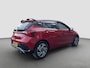 Hyundai i20 1.0 100pk T-GDI Premium Sky Automaat | Schuifdak | Carplay | Climate control | Camera | Premium Audio | Adaptive cruise control | Dodehoek detectie | Keyless entry | Navigatie | Stuurverwarming | Stoelverwarming