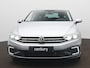 Volkswagen Passat Variant 1.4 TSI PHEV GTE Business Automaat - LED - PDC - Navigatie - 360 Camera - Stoelverwarming - ACC