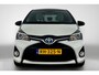Toyota Yaris 1.5 Hybrid Dynamic Bi-Tone(Goed OnderH, Camera, StoelV, Cruise Con, Climate Con, Etc)