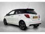 Toyota Yaris 1.5 Hybrid Dynamic Bi-Tone(Goed OnderH, Camera, StoelV, Cruise Con, Climate Con, Etc)