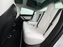 Tesla Model 3 SR+ 325PK AutoPilot Ivory-Leder Pano-Dak Adaptive Cruise Lmv 18" Camera's Elektr.-Stuur+Stoelen+Spiegels+Geheugen+Easy-Entry+Verwarmde stoelen Park assistent Pdc WIFI Ecc Lane-Assist Speed-Assist Ecc Navi Led DAB Voorverwarmen interieur via App Keyless One-Pedal-Drive 1e Eigenaar Origineel Nederlandse Auto 1.584kg