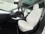 Tesla Model 3 SR+ 325PK AutoPilot Ivory-Leder Pano-Dak Adaptive Cruise Lmv 18" Camera's Elektr.-Stuur+Stoelen+Spiegels+Geheugen+Easy-Entry+Verwarmde stoelen Park assistent Pdc WIFI Ecc Lane-Assist Speed-Assist Ecc Navi Led DAB Voorverwarmen interieur via App Keyless One-Pedal-Drive 1e Eigenaar Origineel Nederlandse Auto 1.584kg