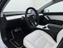 Tesla Model 3 SR+ 325PK AutoPilot Ivory-Leder Pano-Dak Adaptive Cruise Lmv 18" Camera's Elektr.-Stuur+Stoelen+Spiegels+Geheugen+Easy-Entry+Verwarmde stoelen Park assistent Pdc WIFI Ecc Lane-Assist Speed-Assist Ecc Navi Led DAB Voorverwarmen interieur via App Keyless One-Pedal-Drive 1e Eigenaar Origineel Nederlandse Auto 1.584kg