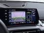BMW iX1 eDrive20 67kWh M-Sport-Pro Leder/Alcantara Premium 19" LED Connected-Pro Warmtepomp Camera Navi Ecc Pdc 100% SOH Apple Carplay Android Auto Stoelverwarming Adap.demping Standverwarming/koeling Zwarte-Hemel Drive-Assist Elek.Achterklep Lmv Led Isofix DAB Keyless Wifi 1e Eigenaar Origineel Nederlandse Auto Zeer compleet!