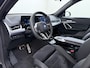 BMW iX1 eDrive20 67kWh M-Sport-Pro Leder/Alcantara Premium 19" LED Connected-Pro Warmtepomp Camera Navi Ecc Pdc 100% SOH Apple Carplay Android Auto Stoelverwarming Adap.demping Standverwarming/koeling Zwarte-Hemel Drive-Assist Elek.Achterklep Lmv Led Isofix DAB Keyless Wifi 1e Eigenaar Origineel Nederlandse Auto Zeer compleet!