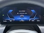 BMW iX1 eDrive20 67kWh M-Sport-Pro Leder/Alcantara Premium 19" LED Connected-Pro Warmtepomp Camera Navi Ecc Pdc 100% SOH Apple Carplay Android Auto Stoelverwarming Adap.demping Standverwarming/koeling Zwarte-Hemel Drive-Assist Elek.Achterklep Lmv Led Isofix DAB Keyless Wifi 1e Eigenaar Origineel Nederlandse Auto Zeer compleet!