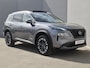 Nissan X-Trail 1.5 e-Power Tekna / Fabrieksgarantie tot 07-2028<100.000 / Glazen schuif- en kanteldak / All season banden / Head Up Display / Sun-pakket / Stuur- Stoel & Achterbank verwarming / Elektrische achterklep / Rondomzicht camera / Adaptief cruise control /