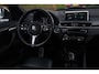 BMW X1 SDrive20i High Executive Aut. | M-pakket | Stoelverwarming | Head-up | Camera | Trekhaak | Volledige Historie | NL. Auto |