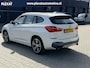 BMW X1 SDrive20i High Executive Aut. | M-pakket | Stoelverwarming | Head-up | Camera | Trekhaak | Volledige Historie | NL. Auto |