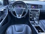 Volvo V60 2.0 T4 Business Sport / Trekhaak / Pano. dak / Standkachel / Leder / 190 PK / Stoelverwarming / Camera achter /