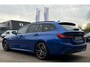 BMW 3-Serie Touring 330i M-SPORT / SHADOW / LASER / PANO / TREKHAAK