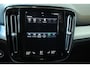 Volvo XC40 T2 Business Pro | Semi-Electrische Wegklapbare trekhaak | Adaptive Cruise Control | 1ste eigenaar | Dealeronderhouden | Parkeerverwarming | BLIS | Parkeersensoren voor + achter | Parkeercamera | Stoelverwarming | Volvo on Call | Comfortstoelen | 18'' Lichtmetalen velgen | Navigatie |