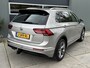 Volkswagen Tiguan 1.5 TSI 150pk DSG ACT Highline Business R R-Line Climatronic Trekhaak Keyless Virtual Cockpit R-line LED koplampen