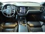 Volvo V60 B3 R-Design | Electrische bedienbare voorstoelen | Stoelverwarming | Adaptive Cruise Control | Parkeerverwarming | BLIS | Panoramadak | Parkeercamera | Parkeersensoren voor + achter | Semi Electrische Wegklapbare Trekhaak | Harman Kardon Premium Audio