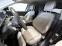 Hyundai Ioniq 5 Lounge 73kWh | Navigatie/Android/Apple Carplay | LM Velgen 19" | Warmtepomp | Voorstoelen/Achterbank Verwarmd | Lederen Bekleding | Cruise Control Adaptief | Airco |