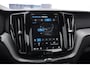 Volvo XC60 T6 350PK Automaat AWD Plus Black Edition Panoramadak/ Elektrisch bedienbare voorstoelen met geheugen/ Stoelverwarming/ Stuurverwarming/ Harman Kardon audio/ 360 Camera/