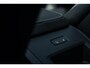 Volvo XC60 2.0 T8 Plug-in hybrid AWD Plus Black Edition | Adaptieve Cruise Control | Panoramadak | Harman Kardon Audio | Stoel-/Stuur-/Voorruitverwarming | Dodehoek Detectie | 360° Parkeercamera |