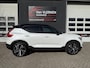 Volvo XC40 1.5 T5 Recharge R-Design PANO TREKHAAK adaptive cruis.