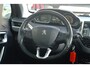 Peugeot 2008 1.2 110PK Allure | Panoramadak | Navigatie | Camera | Apple Carplay / Android Auto | | Binnenspiegel automatisch dimmend | Boordcomputer | Buitenspiegels elektrisch inklapbaar