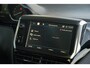 Peugeot 2008 1.2 110PK Allure | Panoramadak | Navigatie | Camera | Apple Carplay / Android Auto | | Binnenspiegel automatisch dimmend | Boordcomputer | Buitenspiegels elektrisch inklapbaar