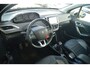 Peugeot 2008 1.2 110PK Allure | Panoramadak | Navigatie | Camera | Apple Carplay / Android Auto | | Binnenspiegel automatisch dimmend | Boordcomputer | Buitenspiegels elektrisch inklapbaar