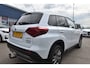 Suzuki Vitara 1.4 Boosterjet Select Smart Hybrid AllGrip , TREKHAAK , A UITRIJ CAM , CLIMATR , NAVI , CR CONTR , LMV 17 ,