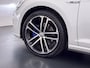 Volkswagen Golf GTE 204pk PHEV Hybrid AUT-6 Leer+Stoelverwarming PDC-a+v Adap.Cruise Camera Trekhaak Executive Plus Navi Pro Ecc Led Lmv Privacy Glas Licht-Regensensor DAB Parkeer assistent Zwarte-Hemel Origineel Nederlandse Auto Door ons onderhouden! Laatste Beurt 180.491km !  1.500kg trekvermogen