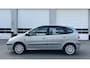 Renault Scenic 1.6-16V RXT