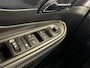 Opel Mokka X 1.4 Turbo Black Edition | Navigatie/Android/Apple Carplay | LM Velgen 18" | Cruise Control | DAB | PDC Voor en Achter | Airco |