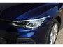Volkswagen Golf 1.5 eTSI Life Business | Adaptieve cruise control | Stoel en stuurverwarming | Achteruitrijcamera |
