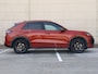 Volkswagen T-Roc R-Line First Edition 1.5 eTSI 150 PK | Navigatie | Black style | Panoramadak | Trekhaak | 360 camera | LED Matrix |