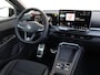 Volkswagen T-Roc R-Line First Edition 1.5 eTSI 150 PK | Navigatie | Black style | Panoramadak | Trekhaak | 360 camera | LED Matrix |