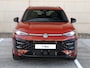 Volkswagen T-Roc R-Line First Edition 1.5 eTSI 150 PK | Navigatie | Black style | Panoramadak | Trekhaak | 360 camera | LED Matrix |