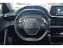 Peugeot 2008 1.2 130PK Allure Pack | Afneembare Trekhaak | Camera | Navigatie | | Binnenspiegel automatisch dimmend | Cruise control | DAB ontvanger