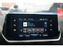Peugeot 2008 1.2 130PK Allure Pack | Afneembare Trekhaak | Camera | Navigatie | | Binnenspiegel automatisch dimmend | Cruise control | DAB ontvanger