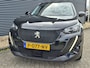 Peugeot 2008 1.2 PureTech Active Pack | Navigatie | Camera | Lichtmetalen Velgen | Apple Carplay en Android Auto |